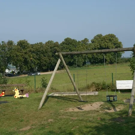 Mönchgut 1 Mit Wintergarten Und Terrasse *