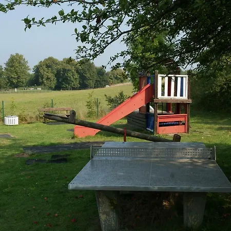 Moenchgut 1 Mit Wintergarten Und Terrasse * Sellin (Rugen)