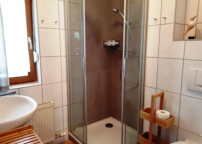 Mönchgut 1 Mit Wintergarten Und Terrasse Aparthotel